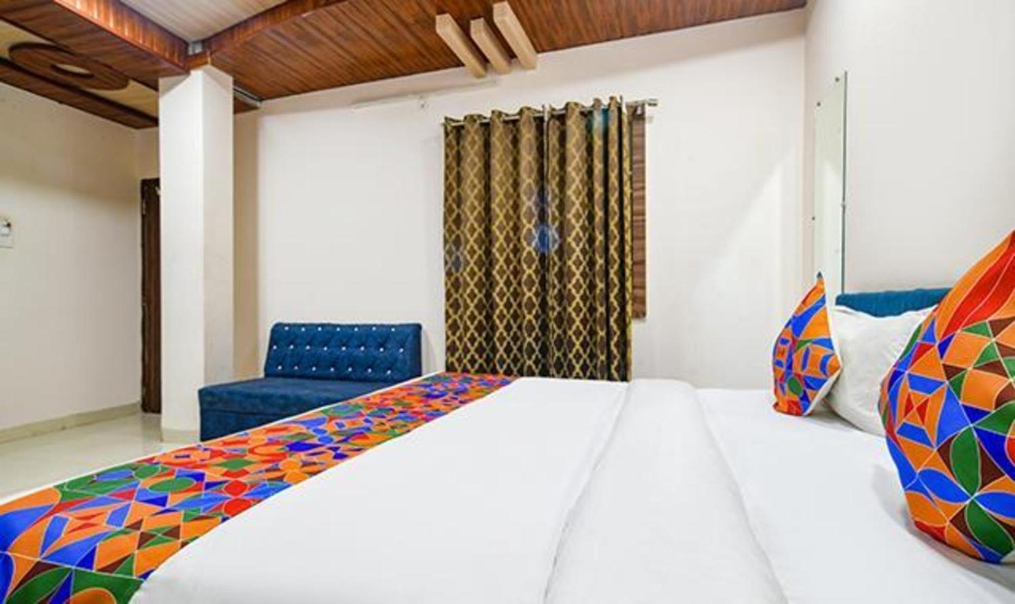Hotel Fabexpress Park Indore